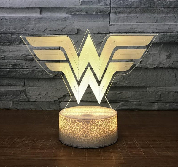 Wonder Woman Table Lamp - lampsstore